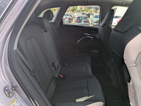 Certified 2025 Audi Q5 Premium Plus w/ Premium Plus AWD/4WD image 26