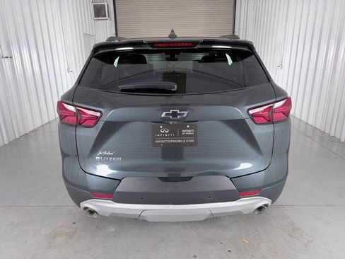 Used 2019 Chevrolet Blazer LT w/ Sound & Technology Package FWD image 6