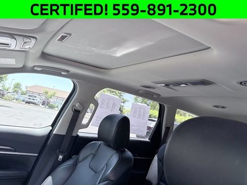 Certified 2025 Kia Telluride S AWD/4WD image 8