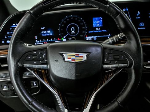 Used 2024 Cadillac Escalade ESV Premium Luxury w/ Performance Package image 19