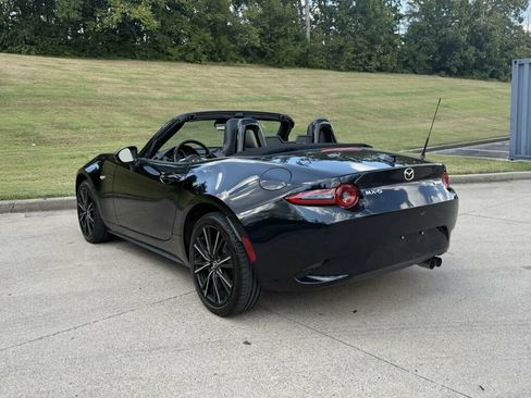 Used 2024 MAZDA MX-5 Miata Grand Touring RWD image 14
