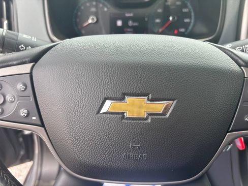Used 2021 Chevrolet Colorado Z71 w/ Safety Package AWD/4WD image 38