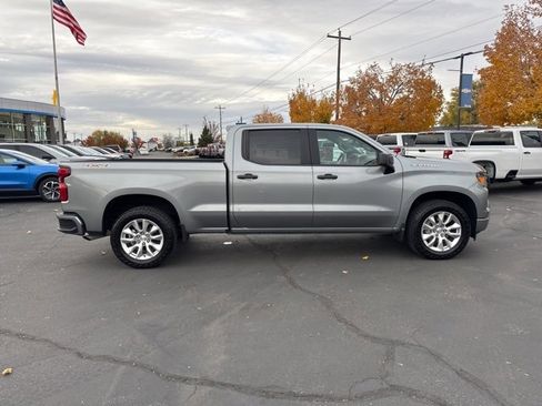 Used 2024 Chevrolet Silverado 1500 Custom image 8
