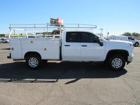 Used 2020 Chevrolet Silverado 2500 W/T w/ WT Convenience Package image 5