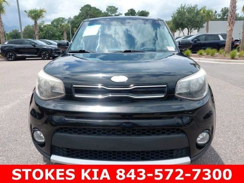 Used 2018 Kia Soul + w/ Audio Package FWD image 2