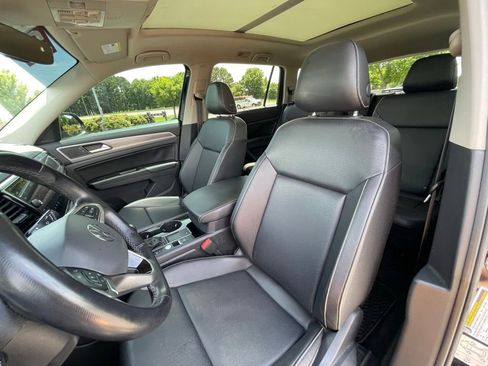 Used 2021 Volkswagen Atlas SEL FWD image 22