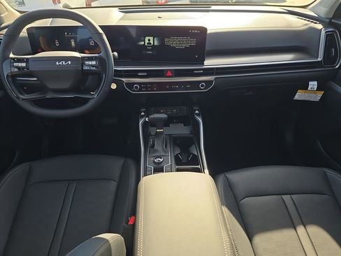 New 2026 Kia Sorento S AWD/4WD image 12