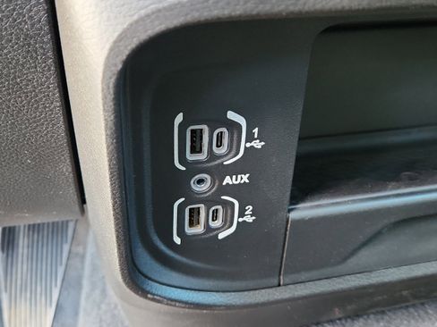 Used 2024 RAM 3500 Laramie image 24