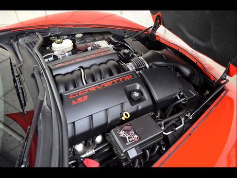 Used 2012 Chevrolet Corvette Coupe w/ 2LT Preferred Equipment Group RWD image 22