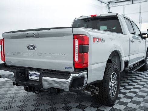 New 2026 Ford F250 Lariat w/ Lariat Premium Package AWD/4WD image 5