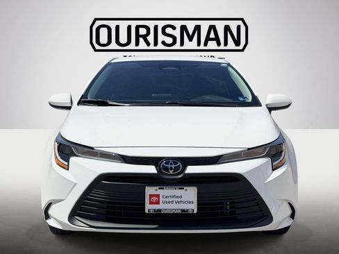 Certified 2025 Toyota Corolla LE FWD image 24