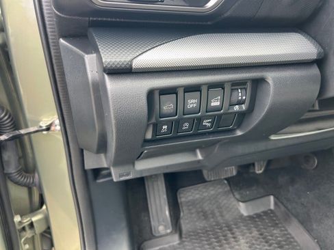 Used 2020 Subaru Forester Limited AWD/4WD image 14