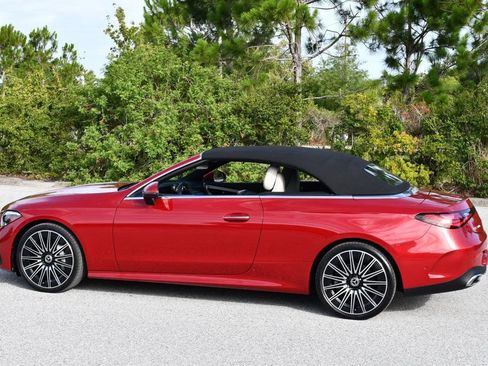 Used 2024 Mercedes-Benz CLE 300 4MATIC Cabriolet image 3