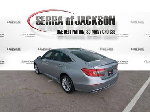 Used 2021 Honda Accord LX image 6