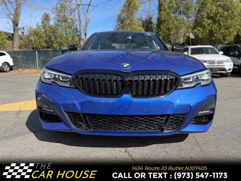 Used 2019 BMW 330i xDrive Sedan w/ M Sport Package AWD/4WD image 12