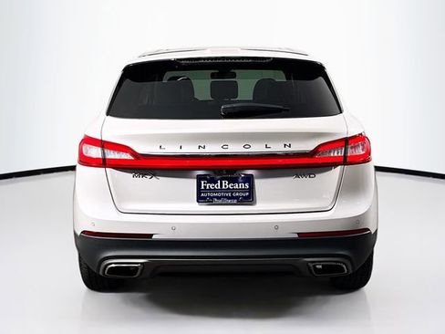 Used 2018 Lincoln MKX Reserve w/ Lincoln MKX Climate Package image 7
