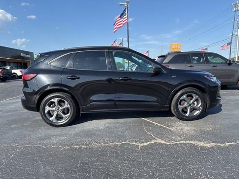 Used 2024 Ford Escape ST-Line FWD image 2