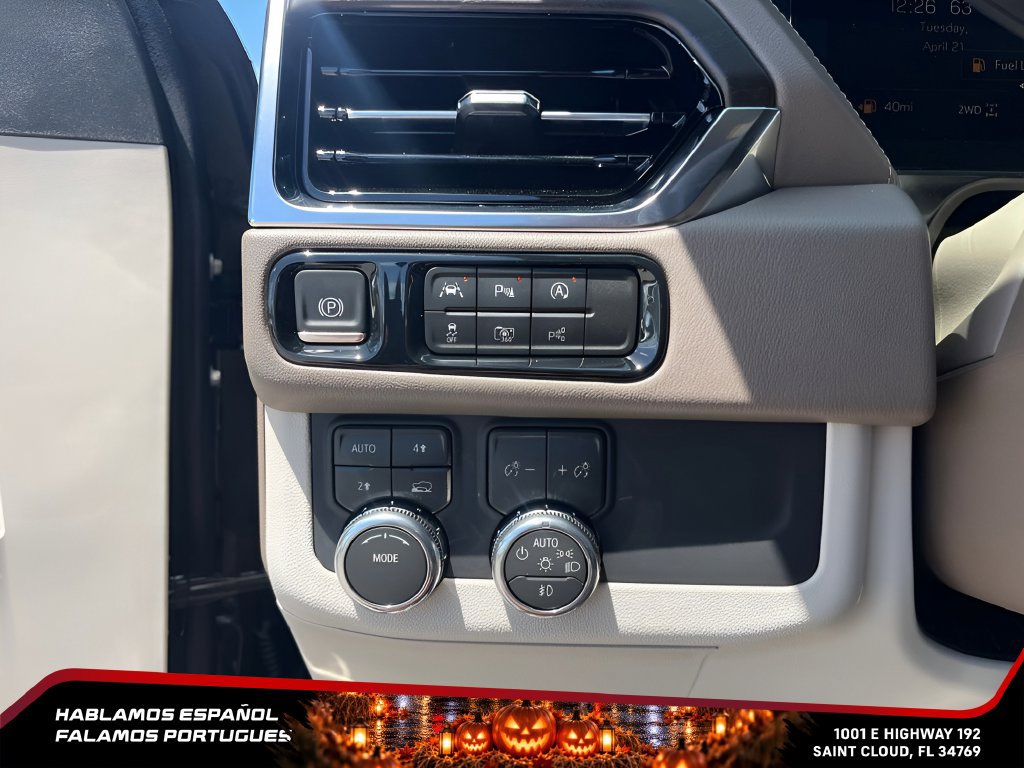 New 2026 GMC Yukon XL Denali w/ Sun & Power Step Package AWD/4WD image 25