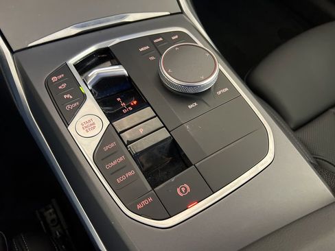 Used 2025 BMW 230i xDrive 230i xDrive w/ Premium Package image 23