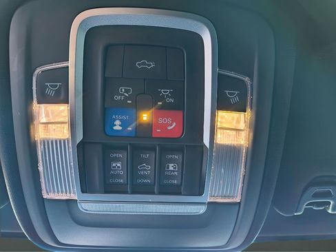 Used 2021 RAM 2500 Power Wagon image 31