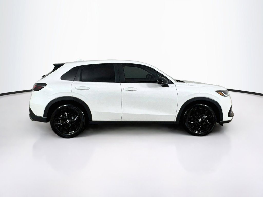Used 2024 Honda HR-V Sport image 9
