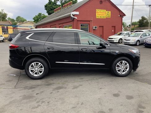 Used 2018 Buick Enclave Essence AWD/4WD image 8