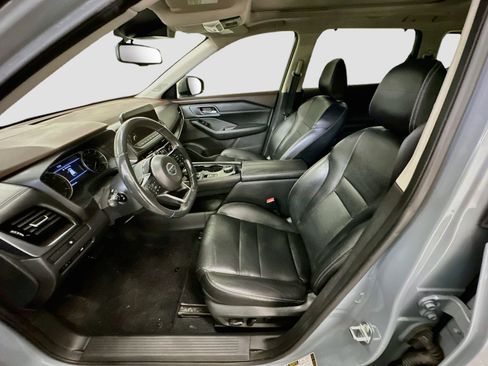 Used 2021 Nissan Rogue SL w/ Premium Package AWD/4WD image 13