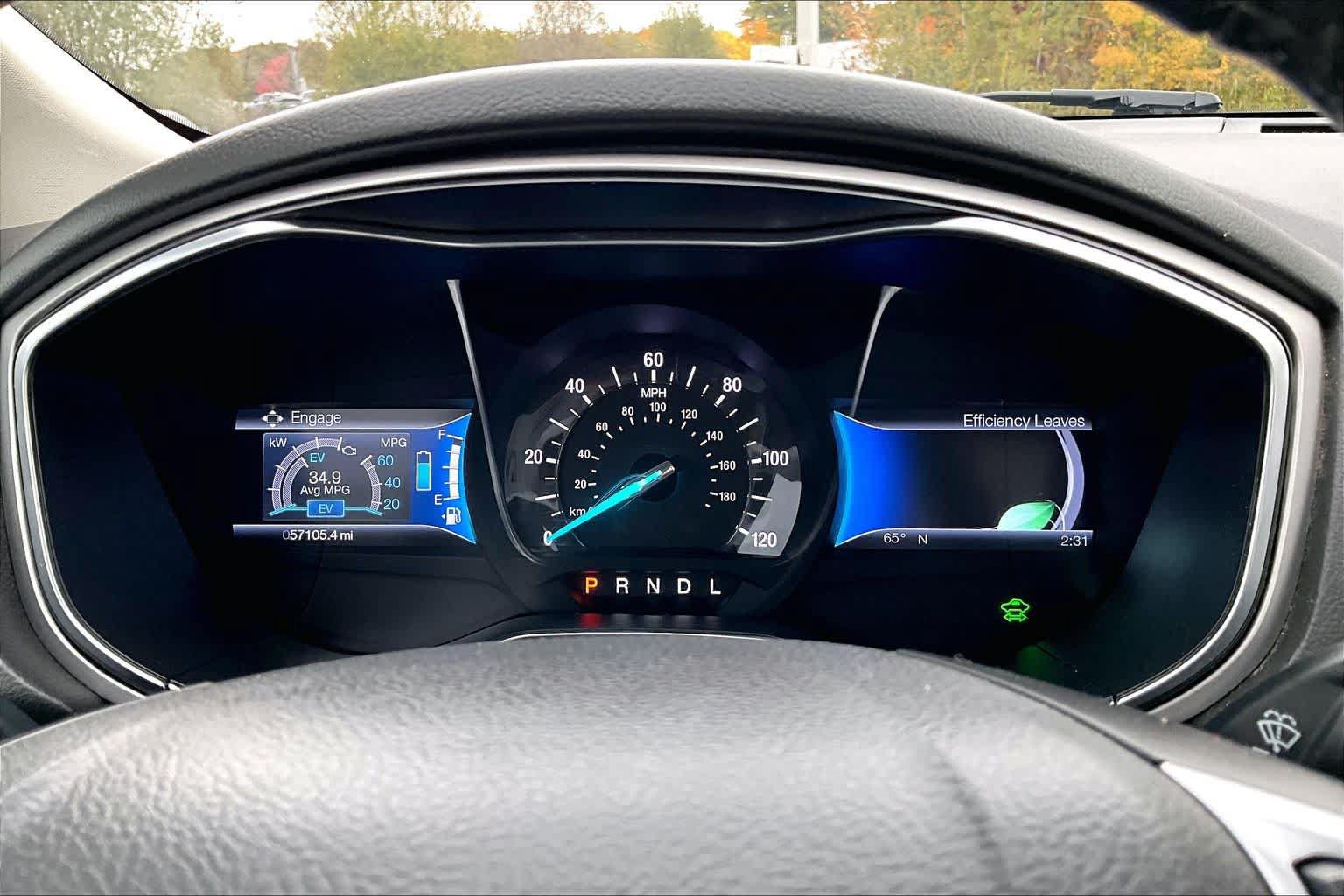 Used 2013 Ford Fusion SE FWD image 26