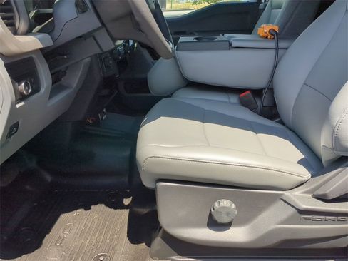 New 2024 Ford F550 4x4 SuperCab Super Duty image 14