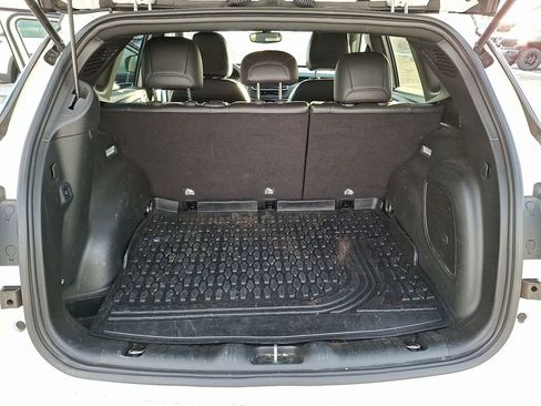 Used 2023 Jeep Compass Altitude w/ Sun and Sound Group image 28