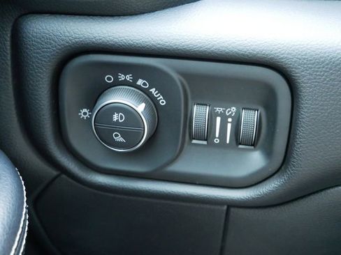 Certified 2020 RAM 2500 Laramie w/ Night Edition image 25