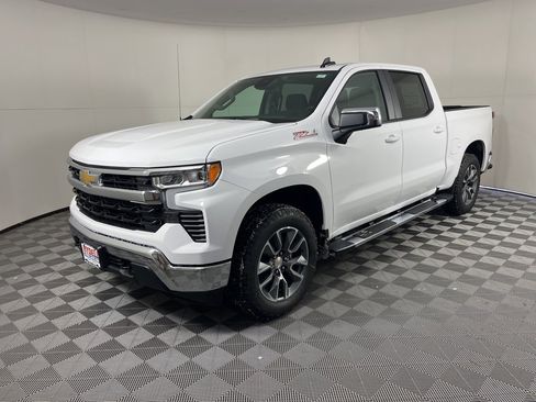 New 2026 Chevrolet Silverado 1500 LT image 9