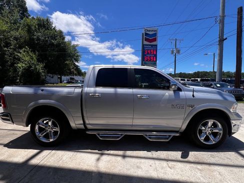 Used 2016 RAM 1500 Laramie w/ Convenience Group RWD image 7