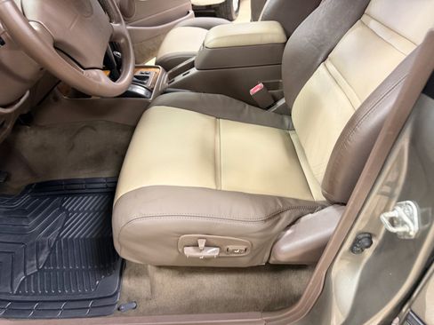 Used 1997 Toyota Land Cruiser AWD/4WD image 26