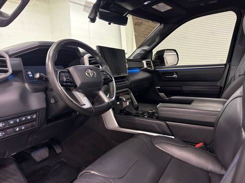 Used 2023 Toyota Tundra Platinum AWD/4WD image 6