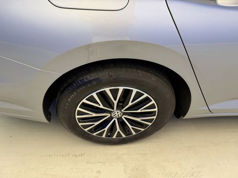 Used 2019 Volkswagen Jetta SE FWD image 8