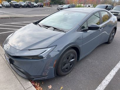Used 2024 Toyota Prius LE