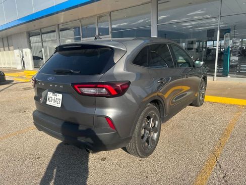 Used 2025 Ford Escape ST-Line FWD image 6