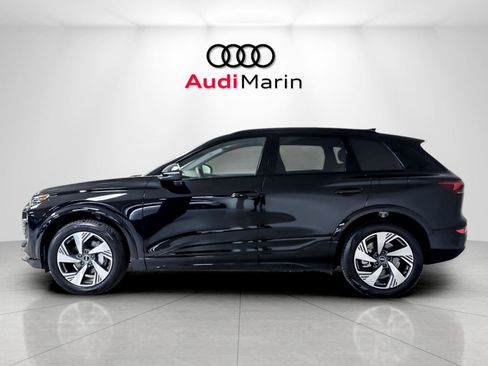 Used 2025 Audi Q6 e-tron Premium Plus AWD/4WD image 2