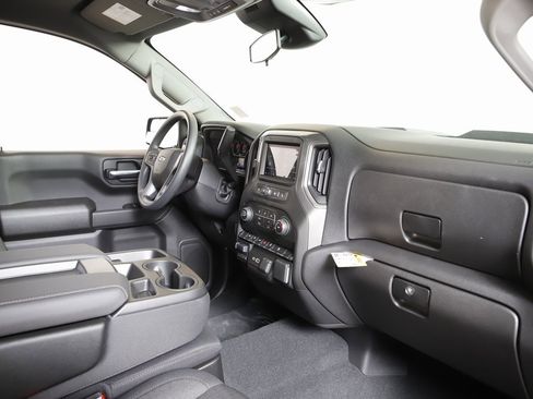 New 2026 Chevrolet Silverado 1500 Custom Trail Boss image 9