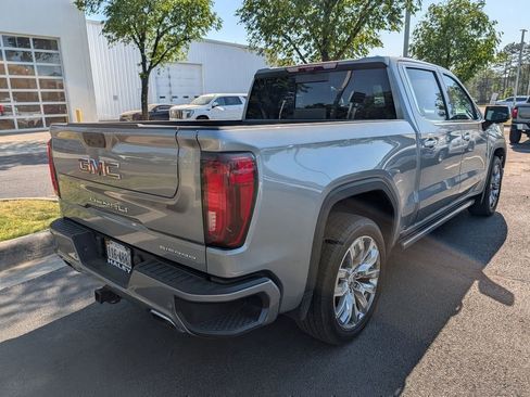 Used 2024 GMC Sierra 1500 Denali w/ Denali Reserve Package AWD/4WD image 8