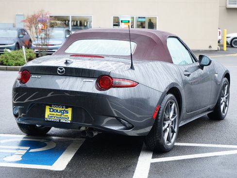 Used 2018 MAZDA MX-5 Miata Grand Touring image 4