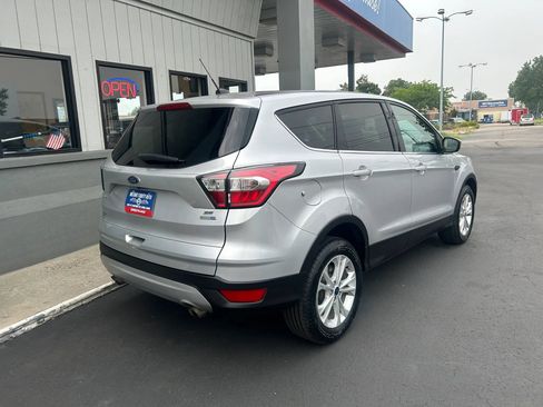 Used 2017 Ford Escape SE AWD/4WD image 28