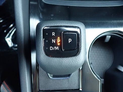 Used 2026 Nissan Rogue SV AWD/4WD image 23