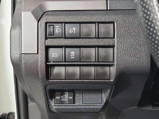 Used 2026 Toyota Tacoma SR5 AWD/4WD image 23