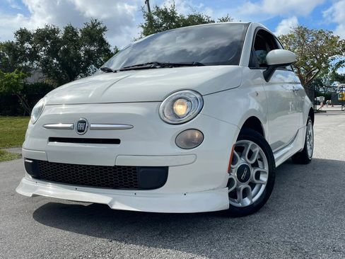 Used 2013 FIAT 500 Pop FWD image 2