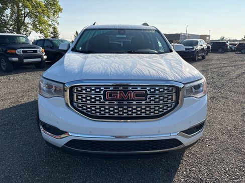 Used 2019 GMC Acadia Denali AWD/4WD image 3