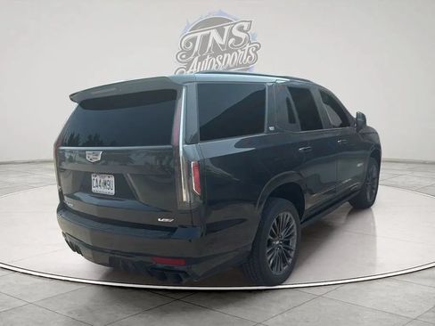 Used 2023 Cadillac Escalade V AWD/4WD image 6