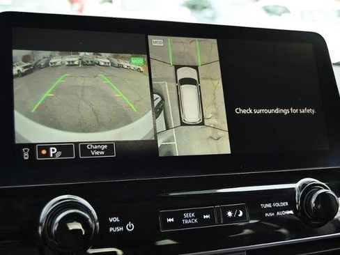 Certified 2024 Nissan Armada SL w/ Captain's Chairs Package image 17