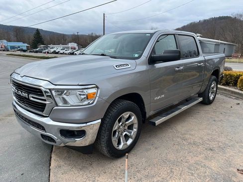 Used 2019 RAM 1500 Big Horn image 3